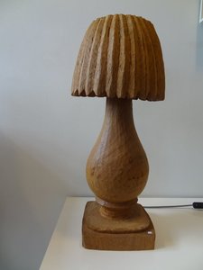 Wooden table lamp PolsPotten