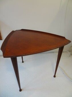 TRIPOD Silkeborg, Arne Vodder 1950, side table