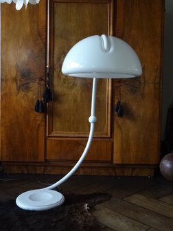 VINTAGE SERPENTE FLOOR LIGHT DESIGN ELIO MARTINELLI