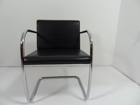 BRNO Mies van de Rohe dining chair