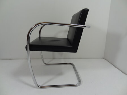 BRNO Mies van de Rohe dining chair