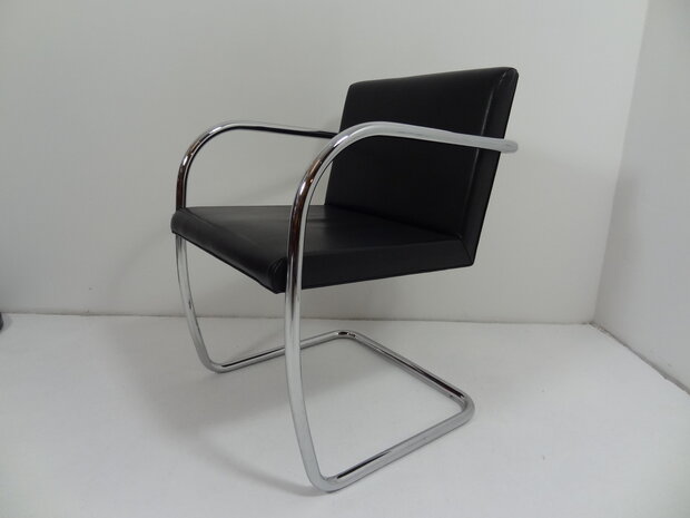 BRNO Mies van de Rohe dining chair